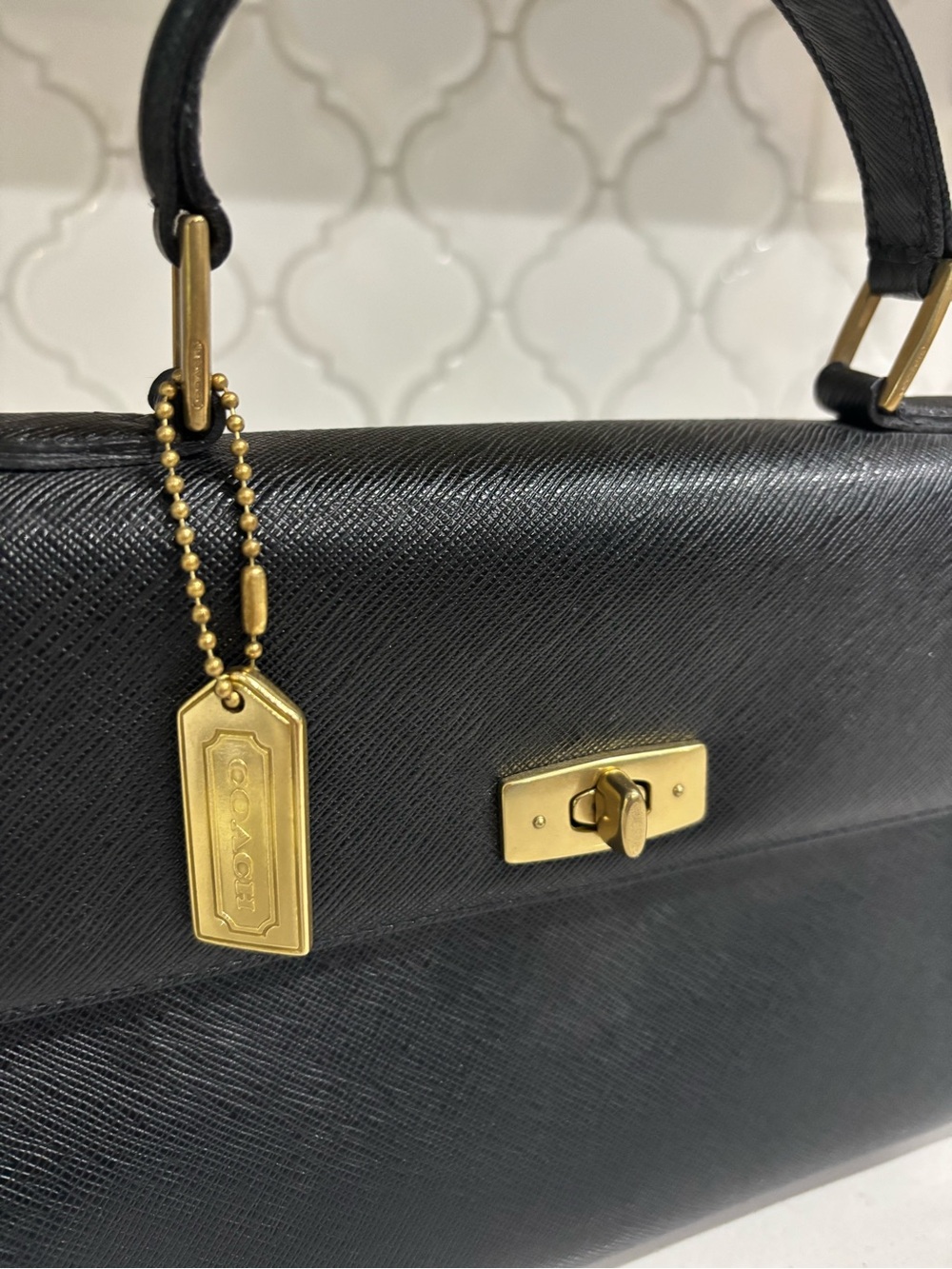 Coach 1999 Gramercy 7006 Italy cross grain black Kelly style top handle bag - Picture 3 of 11